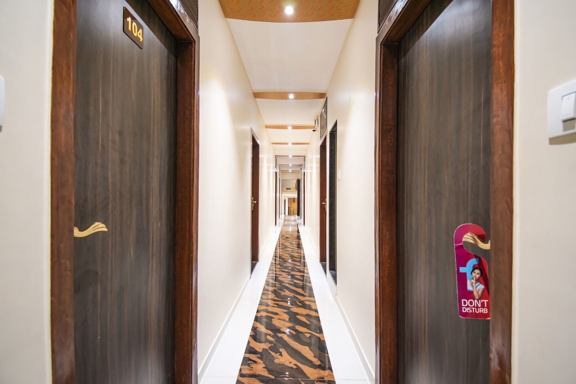 Fabexpress Orange Suites Santacruz East Mumbai Exterior photo